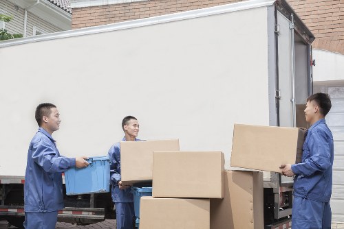 Local home moving team supporting a residential move in Beckenham